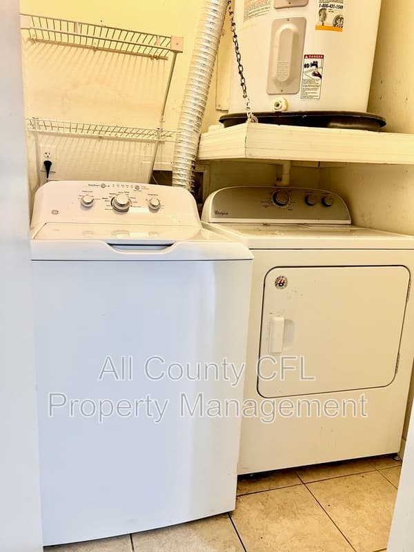 Kissimmee Condo: 401 Fountainhead Circle