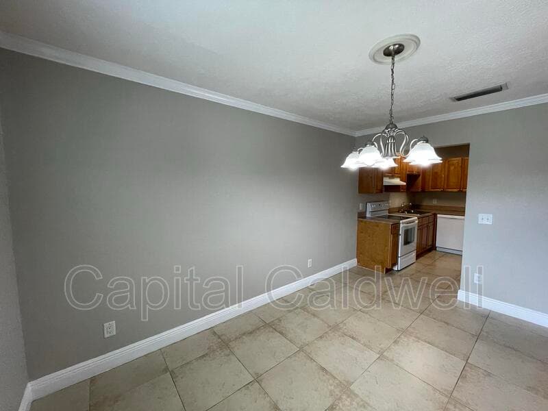 Tampa Condo: 13686 Orange Sunset Dr