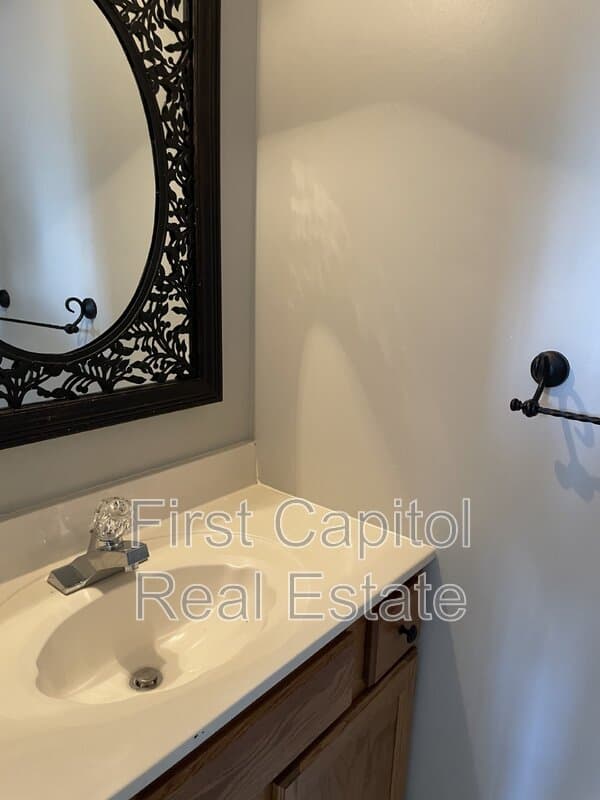 York Condo: 2848 Butternut Ln