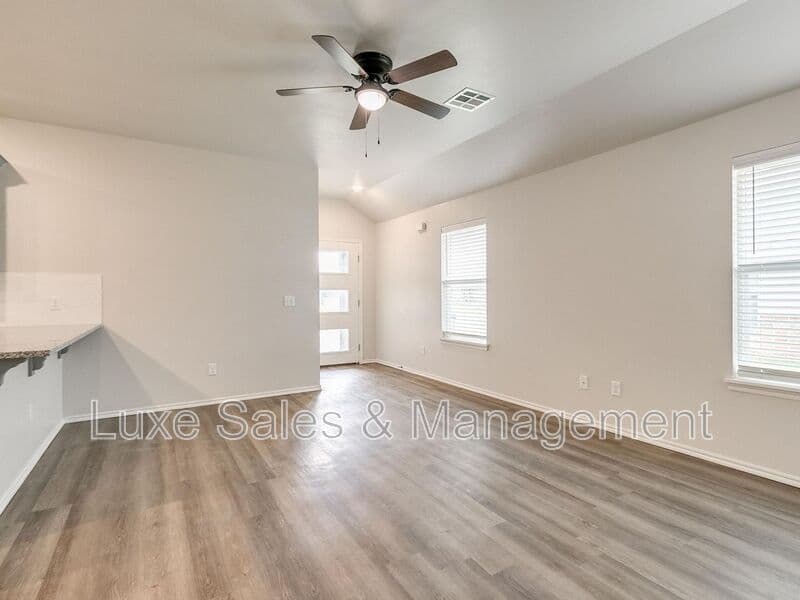 Oklahoma City House: 10541 Lawson Place Rd
