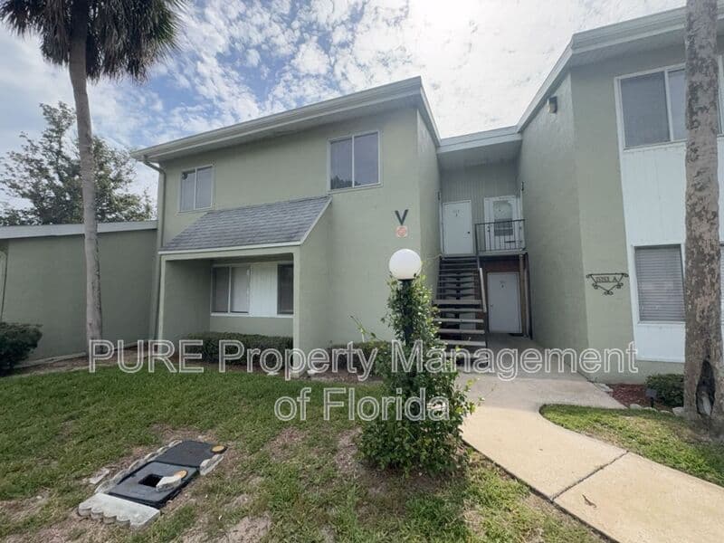 Ocala House: 549 Fairways Drive