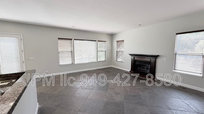 Reno House: 3000 Granite Pointe Dr