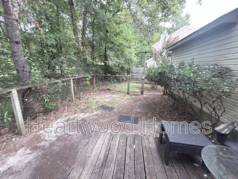 West Columbia House: 264 Orchard Hill Drive