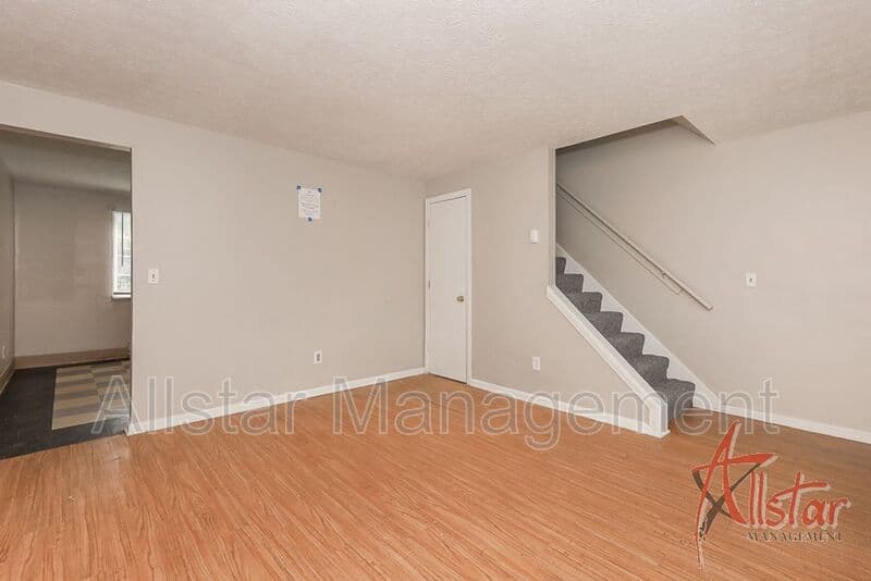 Lorain House: 1321 Massachusetts Ave
