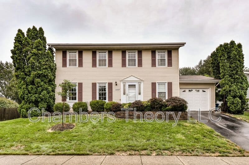 Herndon House: 1350 Shallow Ford Rd