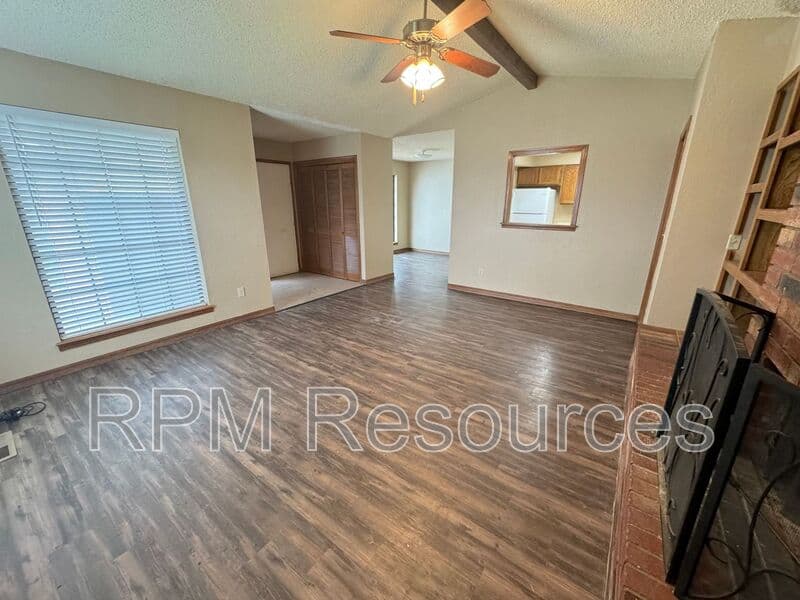 Oklahoma City Condo: 10900 Greystone