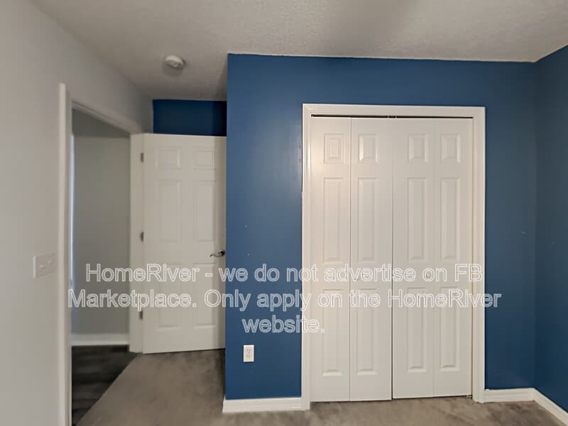 Navarre House: 7036 Sawfish St