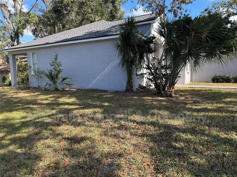 Plant City House: 1753 BROOKSTONE WAY