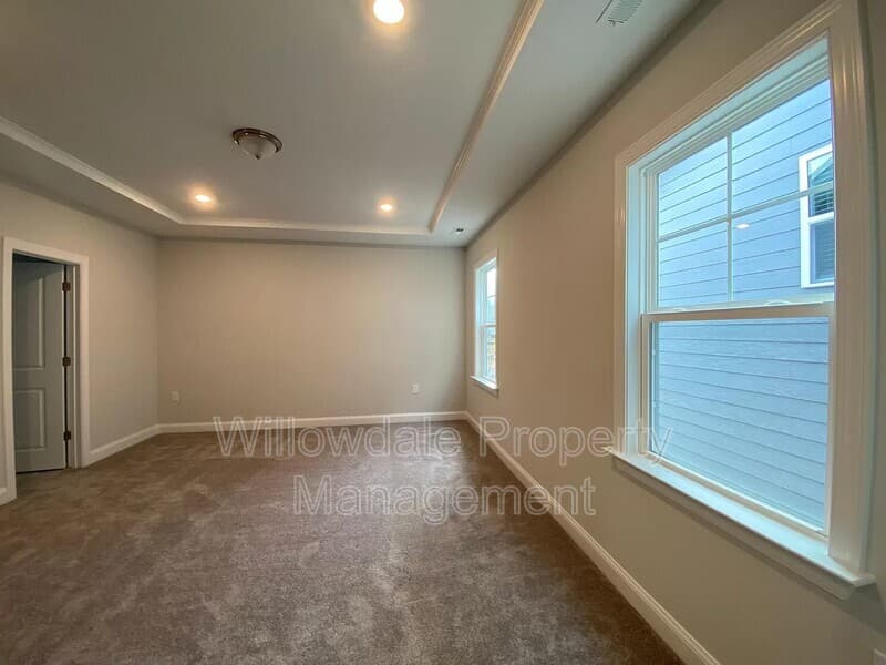 Wake Forest House: 725 Cormiche Lane