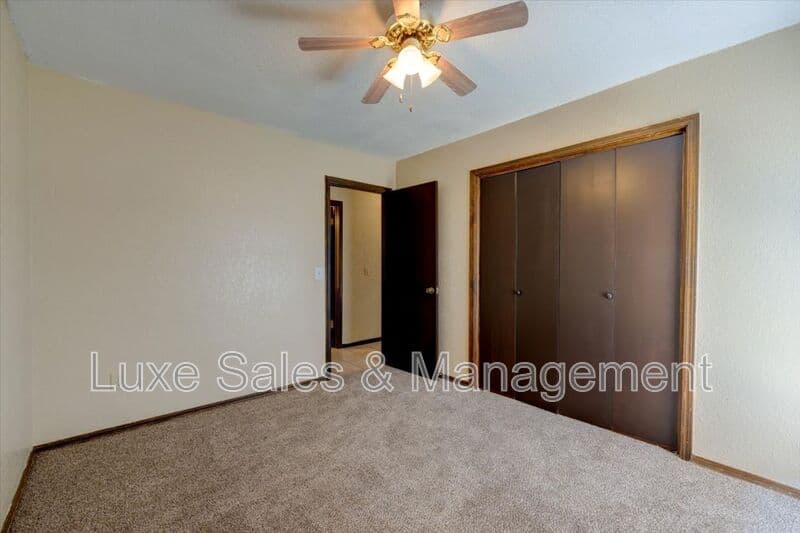 Oklahoma City House: 3718 Southwind Ave