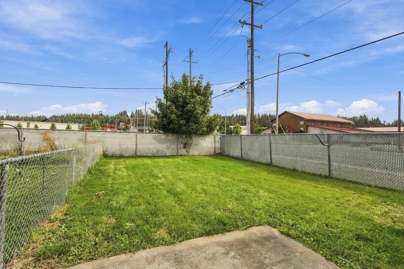 Post Falls House: 800 North Regal Court