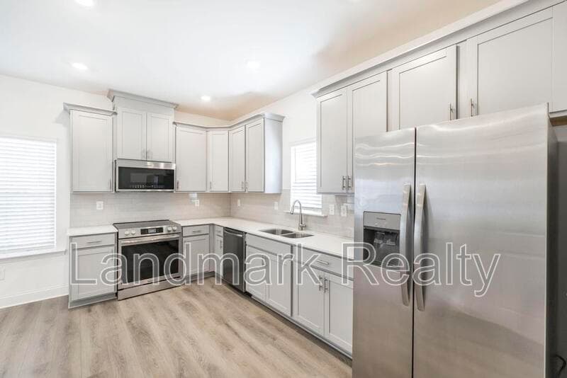 Perry House: 111 Prospect Avenue