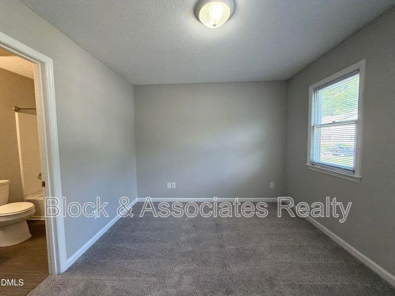 Raleigh House: 6221 Tributary Drive
