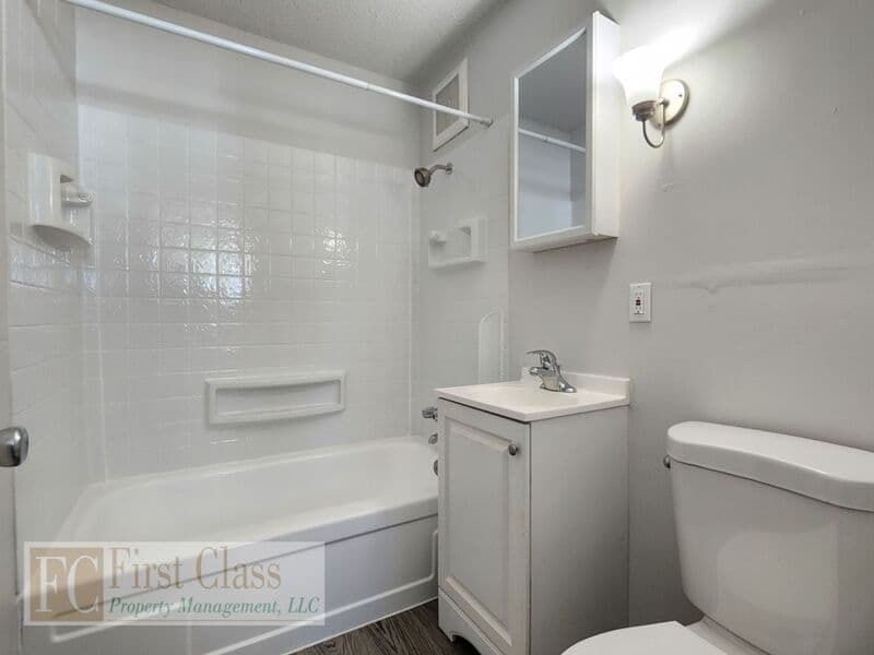 BEAVERTON Condo: 4555 SW ERICKSON AVE