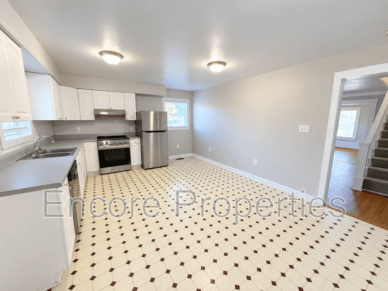 Willow Spring House: 1500 Money Penny Ct
