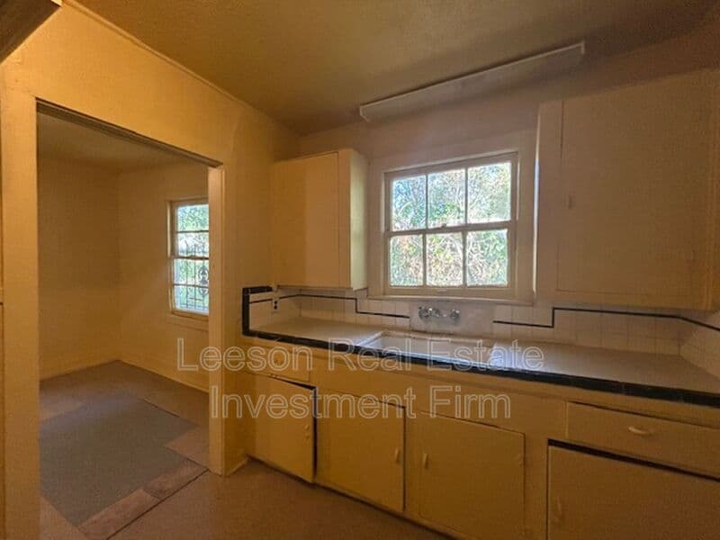 SHREVEPORT House: 3041 Desoto St.