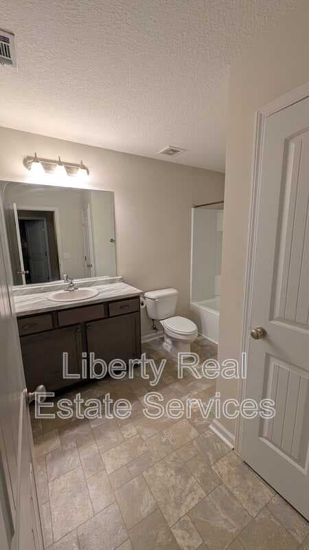 Hinesville House: 86 Brightleaf Cir