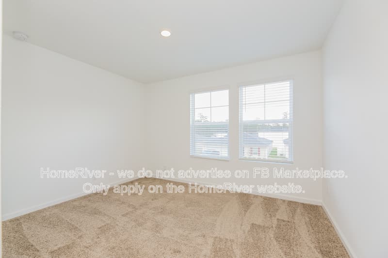 Jacksonville House: 5020 Bramante Dr