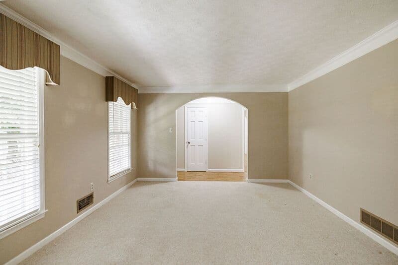 Watkinsville House: 1110 Maple Cir