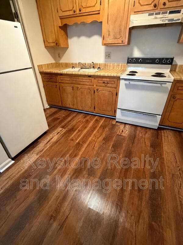 Hopkinsville Apartment: 106 Koffman Drive