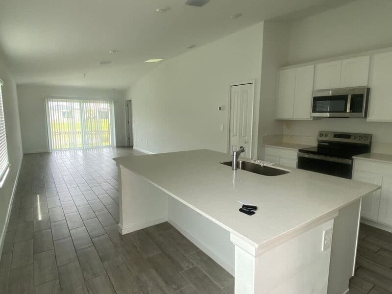 Palm Bay House: 1668 Colebrook Circle SW