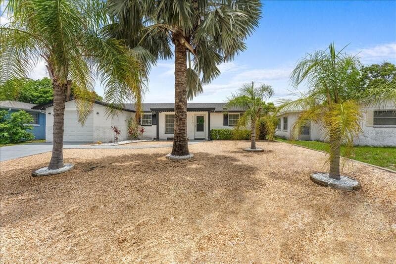Port Richey House: 10914 Oakdale Avenue