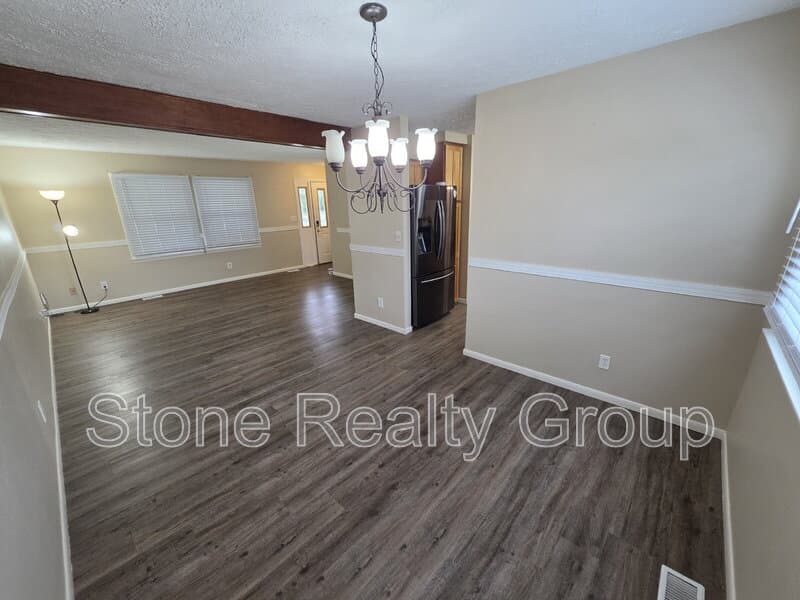 Terre Haute House: 7366 East Troy Court