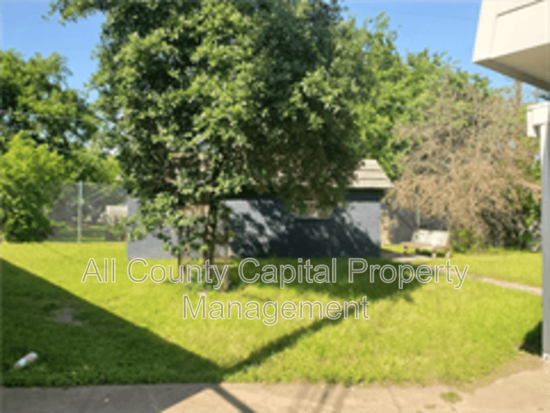Austin Condo: 302 Carmen Ct