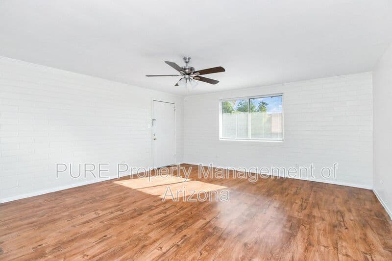 Mesa Condo: 221 E 2nd Ave