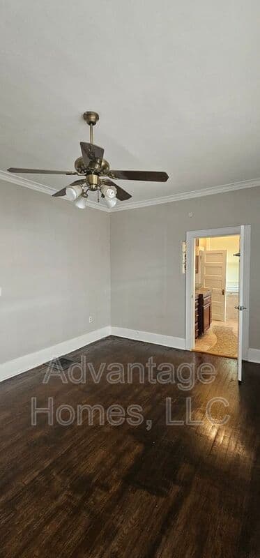 Kansas City House: 3808 Roanoke