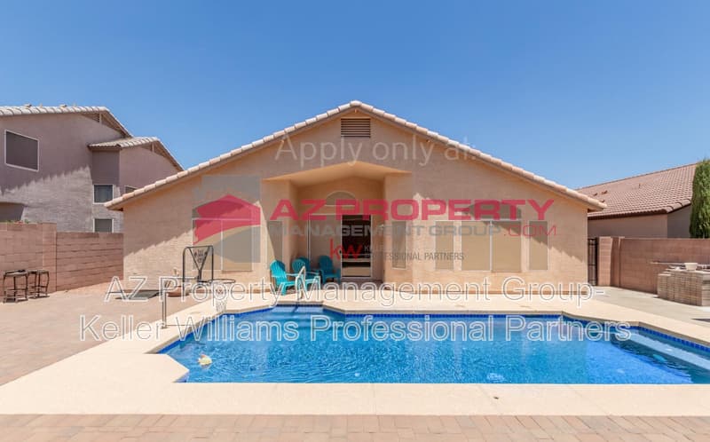 Tempe House: 689 W Minton Dr