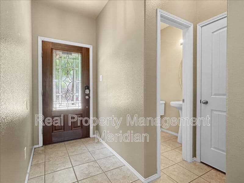 Fort Worth House: 12312 Walden wood Dr