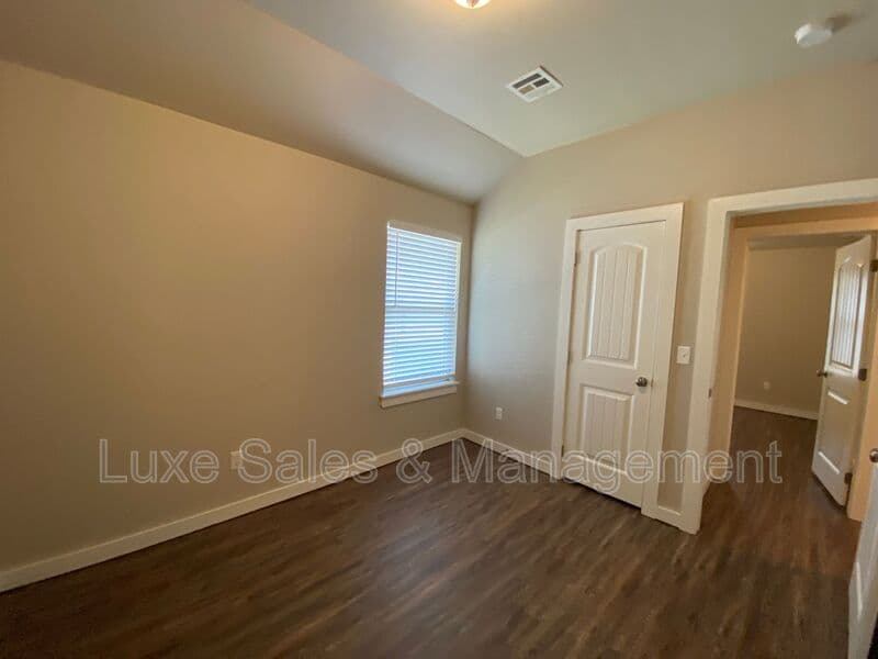 Bethany House: 5203 Oakwood Villas Court