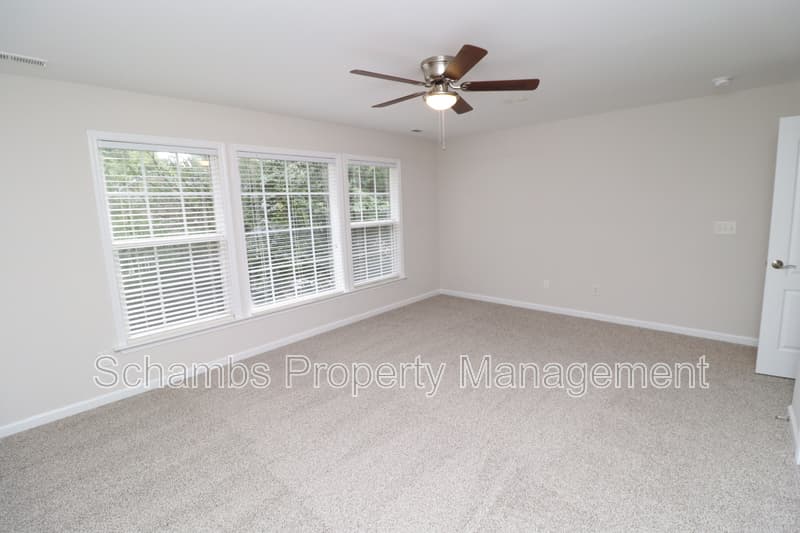 Cary House: 308 Marble Glow Ct