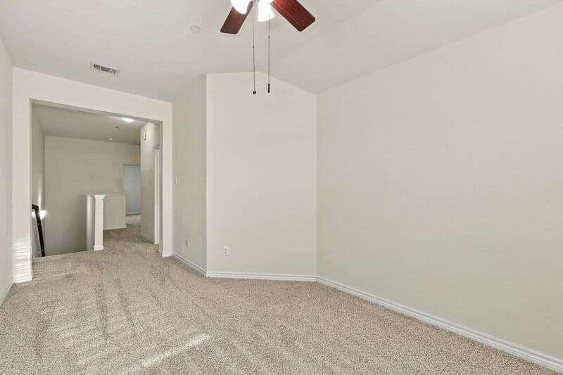 The Colony House: 5972 Clearwater Dr