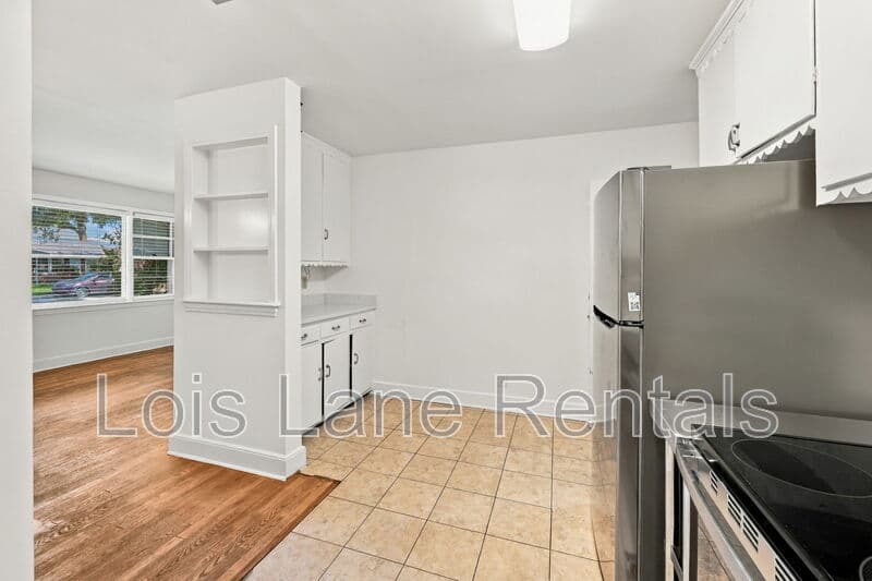 Charleston Condo: 2133 Wappoo Drive