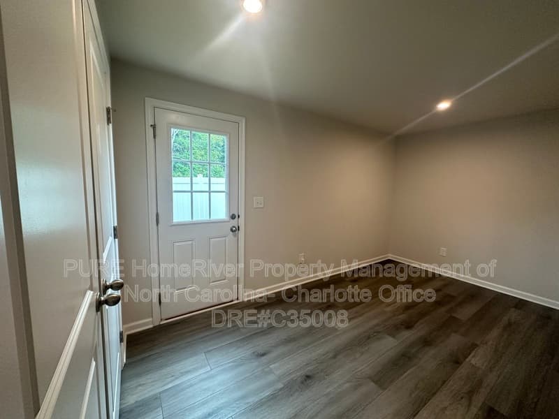 Charlotte House: 2019 Langer St