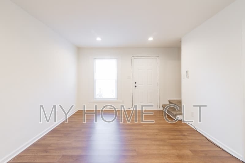 Charlotte Townhome: 929 Cantwell Street - 2
