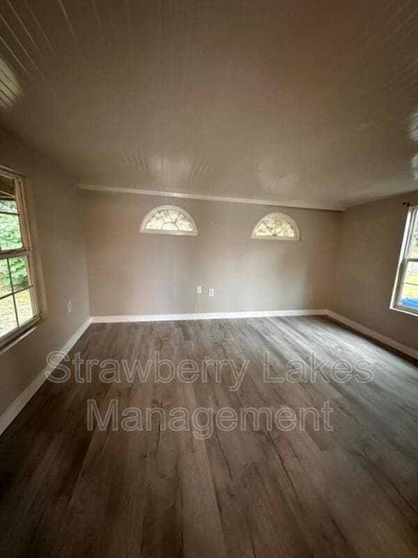 Valrico House: 4210 Leonard St