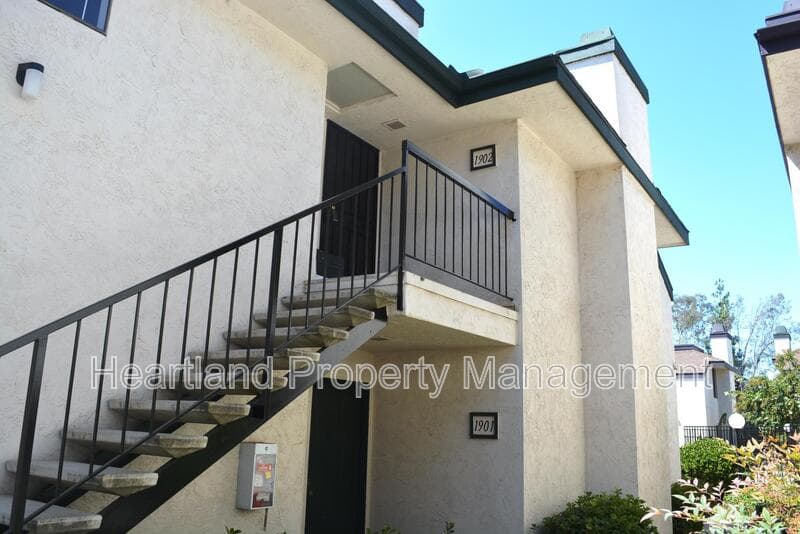 Escondido Condo: 450 W. Vermont Ave.