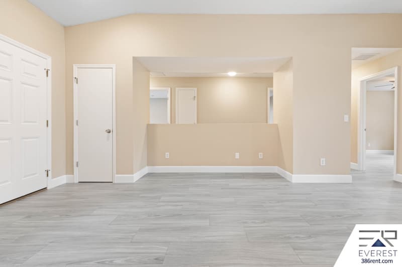 Palm Coast House: 49 Renshaw Drive