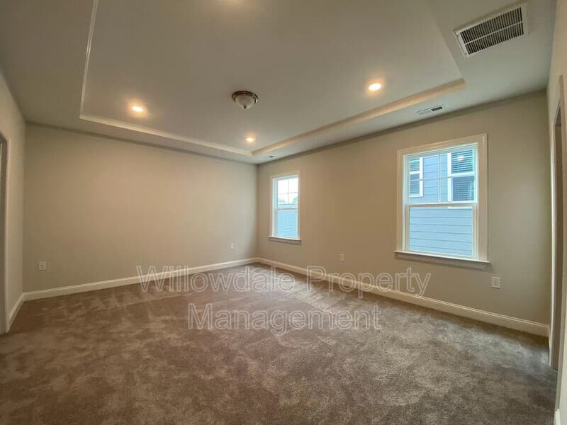 Wake Forest House: 725 Cormiche Lane