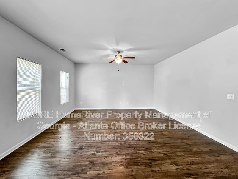 Mcdonough House: 211 Daisy Cir