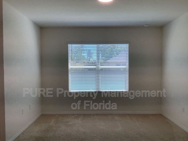 Ocala House: 4950 NE 15th Place