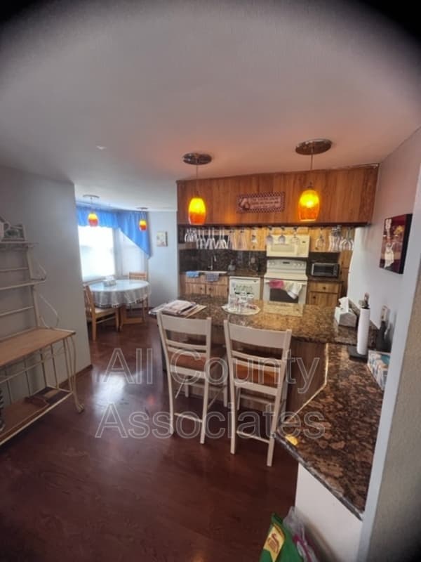 Hudson House: 9014 Tournament Dr
