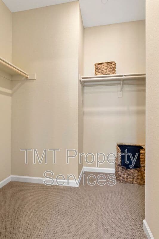 Sacramento Townhome: 23 Advantage Court