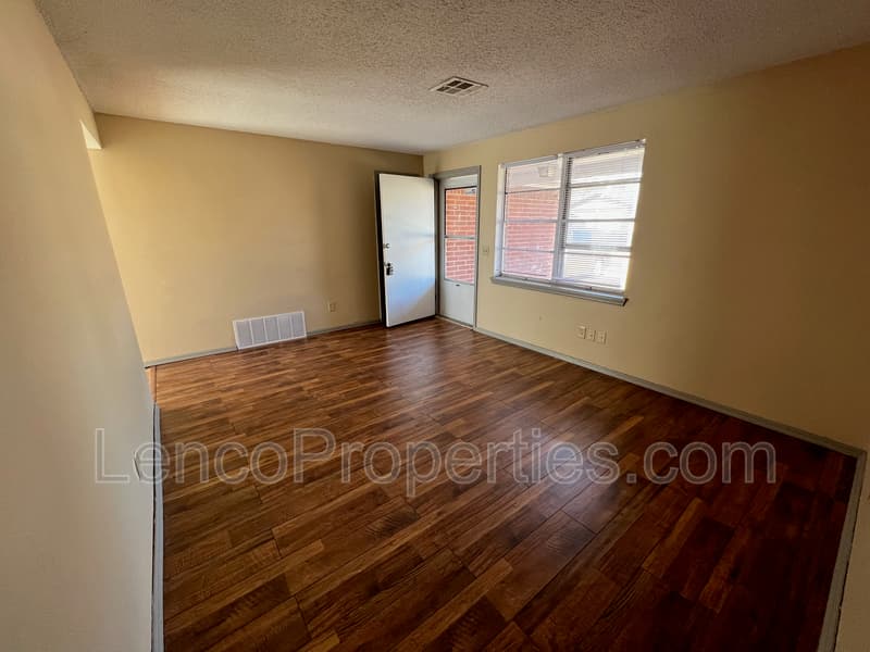 Oklahoma City House: 5221 Brookdale Dr.
