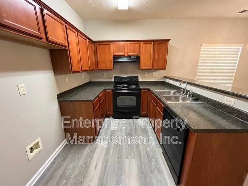 Cordova House: 10178 Sterling Ridge Dr
