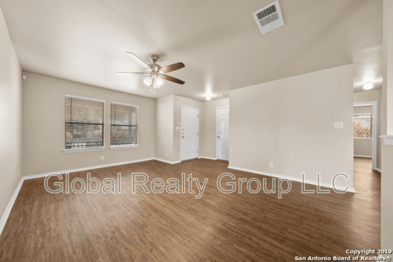 Converse House: 9815 Autumn Pl