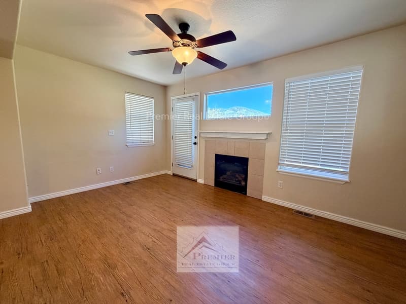 Palmer Lake Condo: 66 Vale Circle